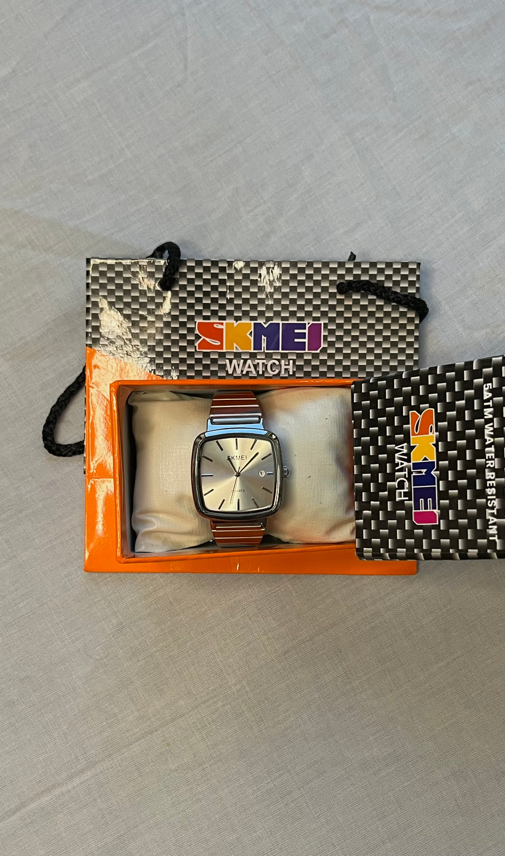 Skmei squared watch