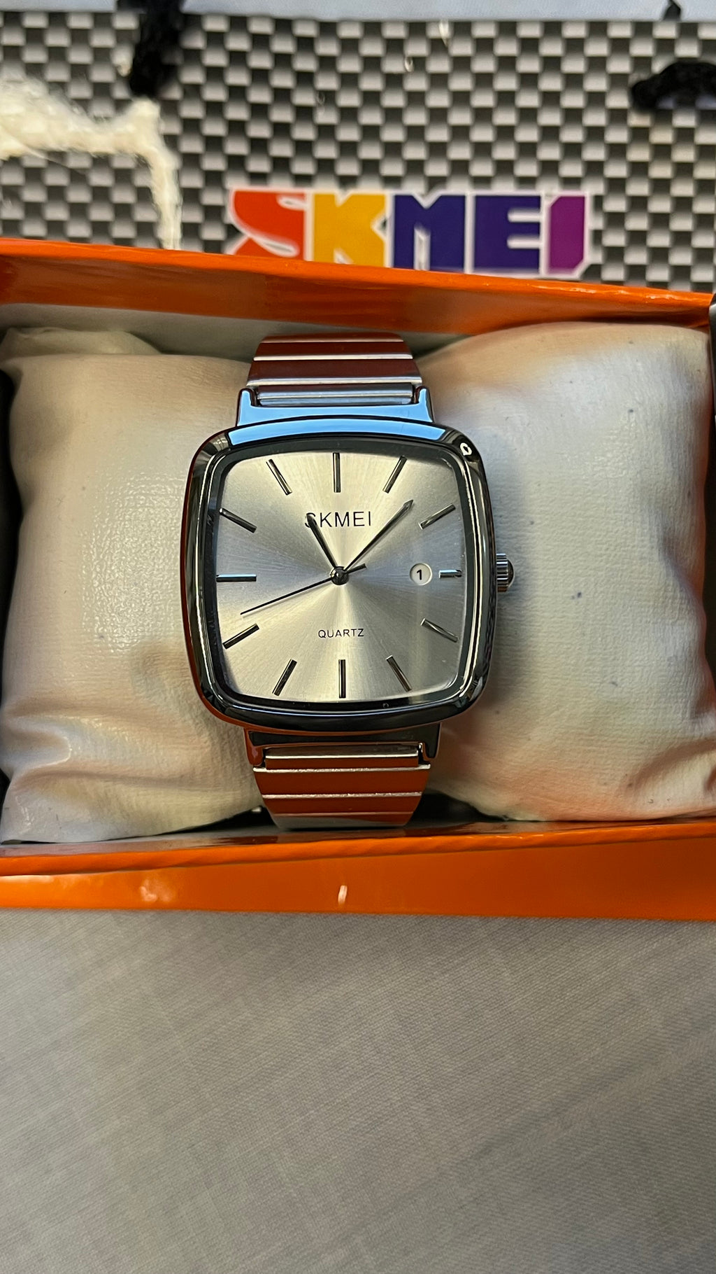 Skmei squared watch